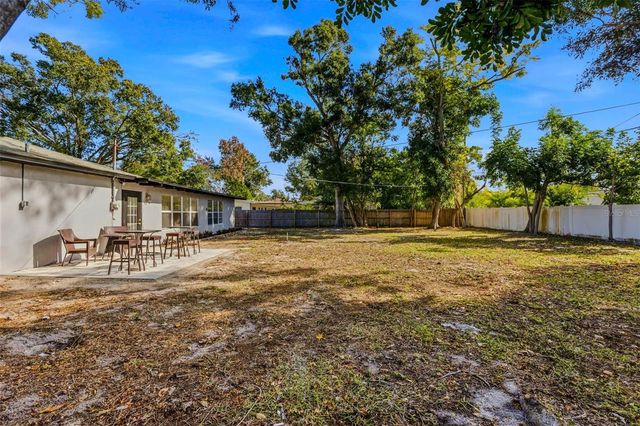 524 50TH AVENUE S, St Petersburg, FL 33705