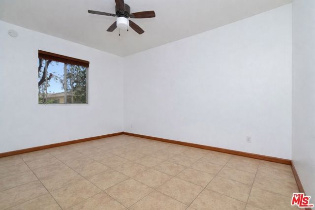 10341 Canoga Avenue 22, Chatsworth (los Angeles), CA 91311