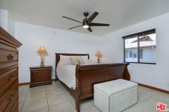 10341 Canoga Avenue 22, Chatsworth (los Angeles), CA 91311