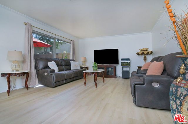 10341 Canoga Avenue 22, Chatsworth (los Angeles), CA 91311