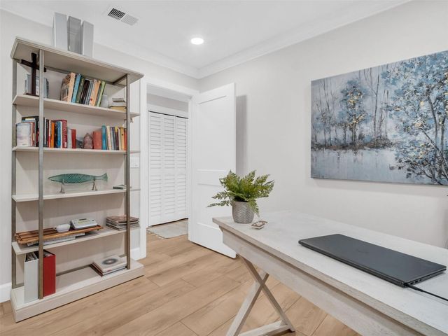 346 MOORINGS COVE DRIVE 346, Tarpon Springs, FL 34689