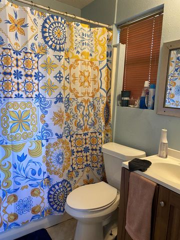 2801 6th Avenue N, Texas City, TX 77590