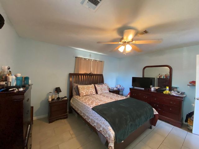 2801 6th Avenue N, Texas City, TX 77590