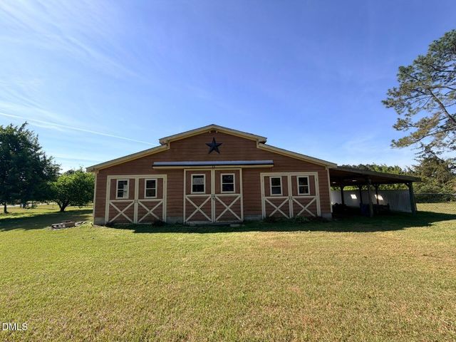 9222 Midway Road, Bailey, NC 27807