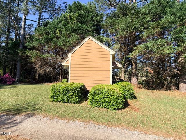 9222 Midway Road, Bailey, NC 27807