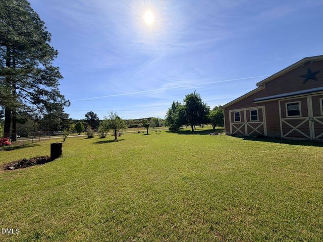 9222 Midway Road, Bailey, NC 27807