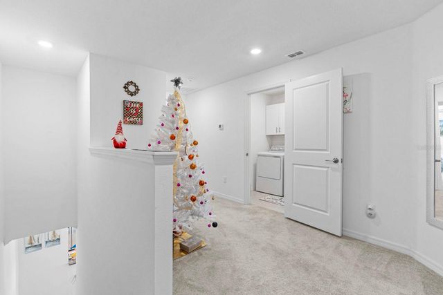 36498 CAMP FIRE TERRACE, Zephyrhills, FL 33541