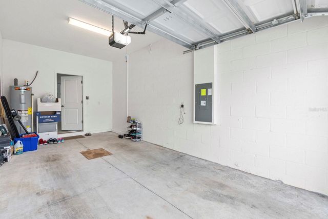 36498 CAMP FIRE TERRACE, Zephyrhills, FL 33541