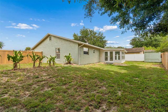 4706 WANDERING WAY, Tampa, FL 33624