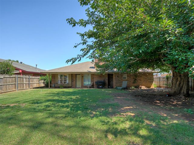 6904 Elk Canyon Road, Oklahoma City, OK 73162