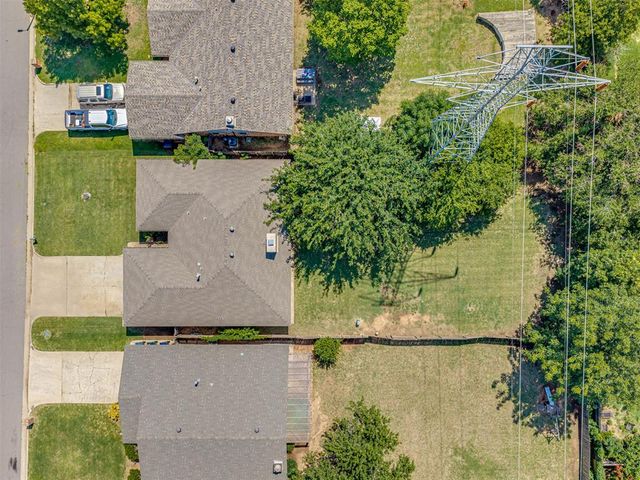 6904 Elk Canyon Road, Oklahoma City, OK 73162