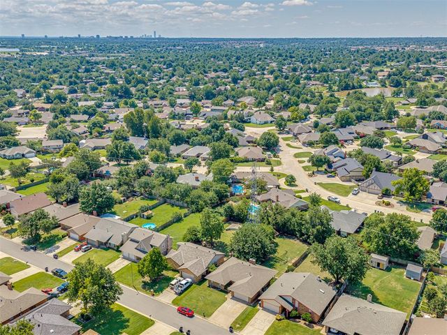 6904 Elk Canyon Road, Oklahoma City, OK 73162
