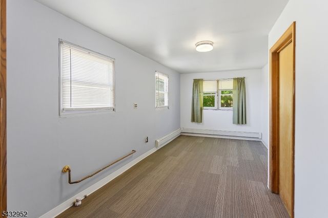 47 Rankin St, Elizabeth City, NJ 07206