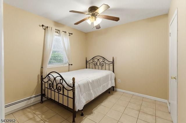 47 Rankin St, Elizabeth City, NJ 07206