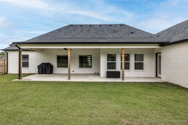 5769 S 256th East Avenue, Broken Arrow, OK 74014