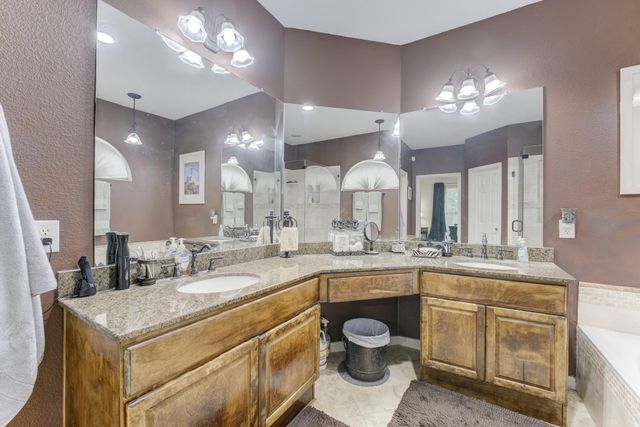 515 Deer Hollow Drive, Sugar Land, TX 77479