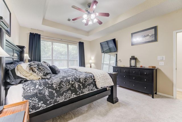 515 Deer Hollow Drive, Sugar Land, TX 77479