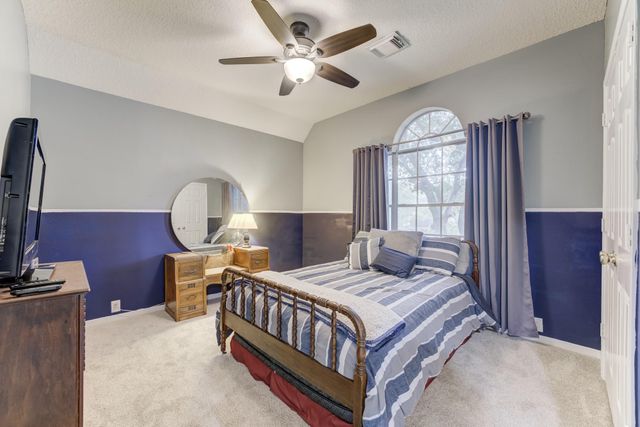 515 Deer Hollow Drive, Sugar Land, TX 77479