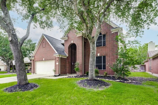 515 Deer Hollow Drive, Sugar Land, TX 77479