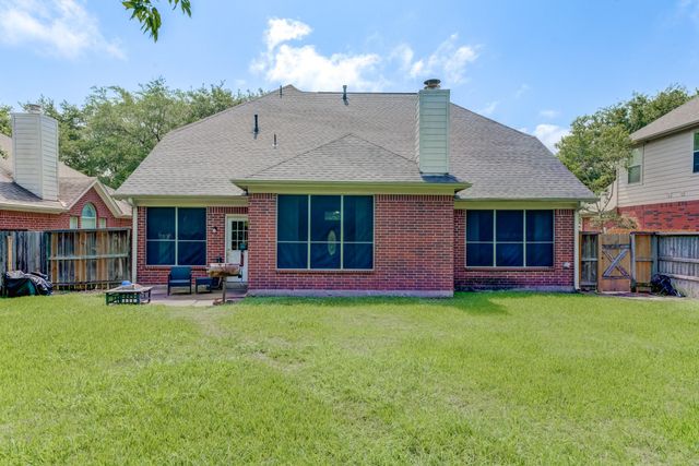 515 Deer Hollow Drive, Sugar Land, TX 77479