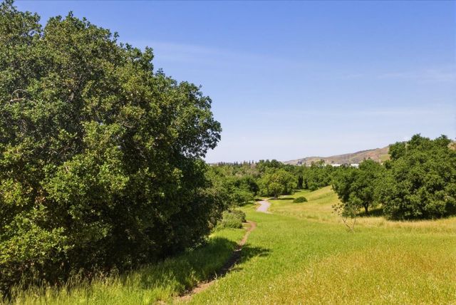 914 Brea Lane, San Jose, CA 95138