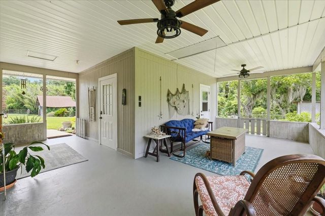 8404 MATHEWS ROAD, Lakeland, FL 33809