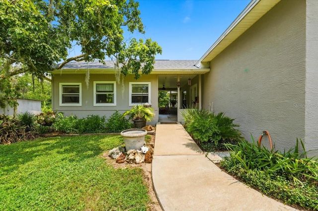 8404 MATHEWS ROAD, Lakeland, FL 33809
