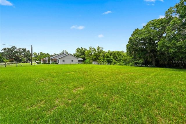 8404 MATHEWS ROAD, Lakeland, FL 33809