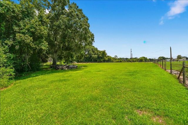 8404 MATHEWS ROAD, Lakeland, FL 33809