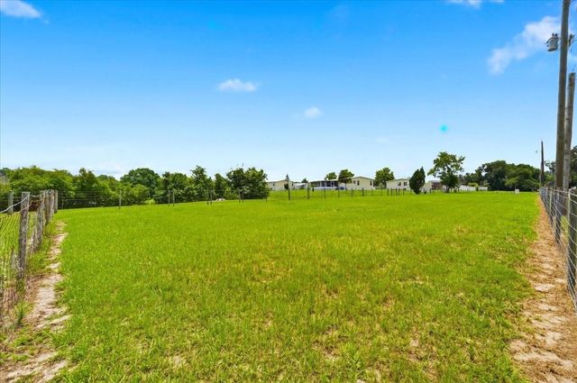 8404 MATHEWS ROAD, Lakeland, FL 33809