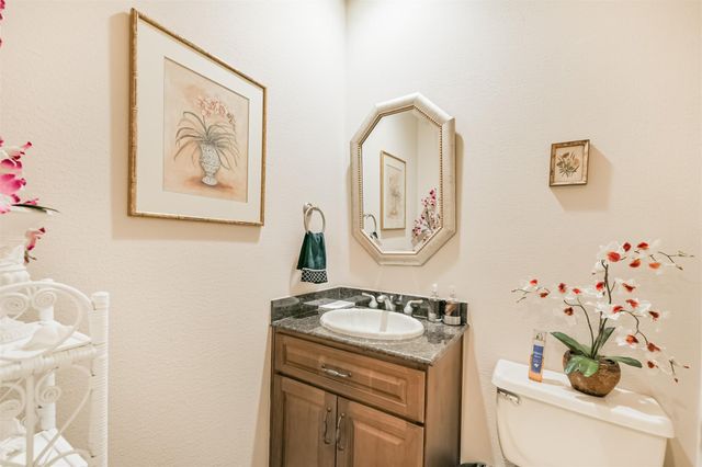 835 Lake Grayson Drive, Katy, TX 77494