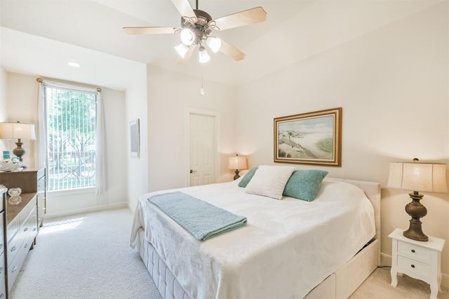 835 Lake Grayson Drive, Katy, TX 77494