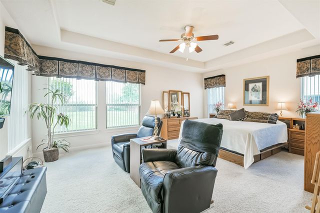 835 Lake Grayson Drive, Katy, TX 77494