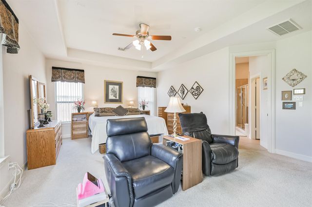 835 Lake Grayson Drive, Katy, TX 77494