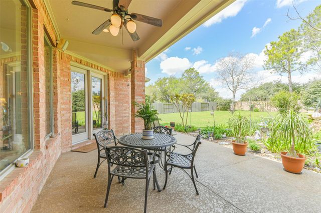 835 Lake Grayson Drive, Katy, TX 77494