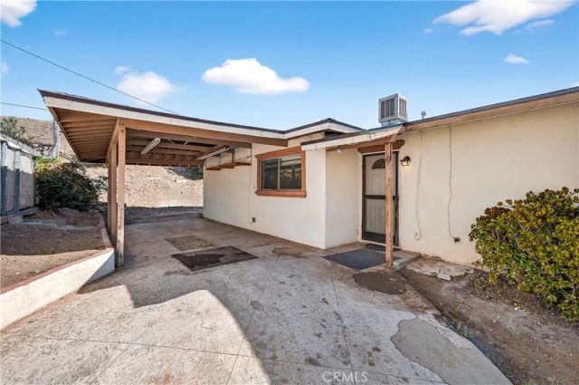 1205 W Pottery, Lake Elsinore, CA 92530