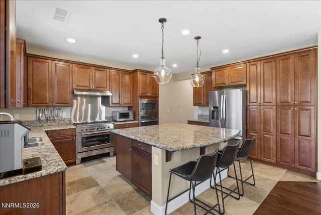 2735 Trail Rider Drive, Reno, NV 89521