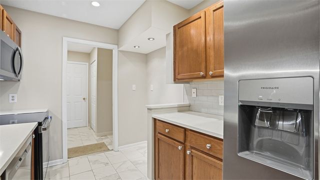 120 Linden Ct, Seven Fields Boro, PA 16046