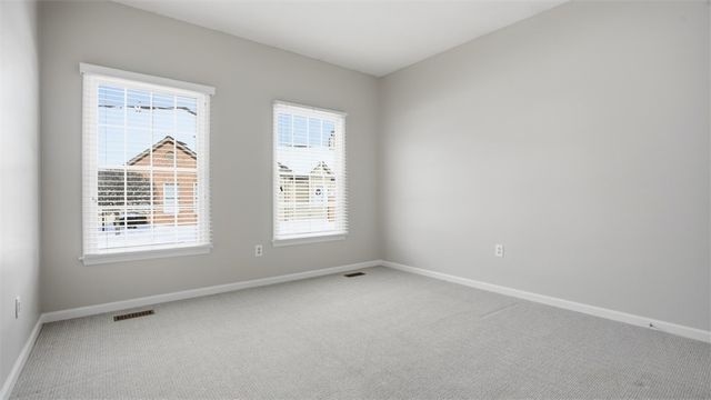 120 Linden Ct, Seven Fields Boro, PA 16046