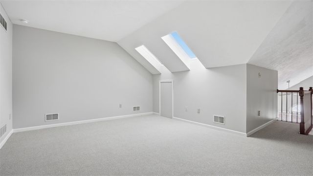 120 Linden Ct, Seven Fields Boro, PA 16046