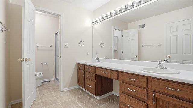 120 Linden Ct, Seven Fields Boro, PA 16046