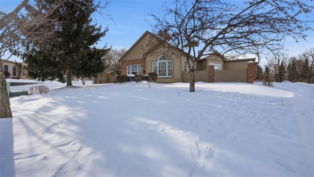 120 Linden Ct, Seven Fields Boro, PA 16046