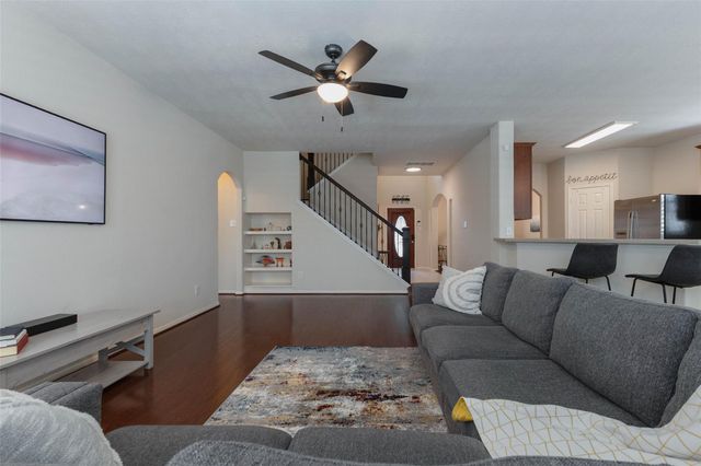 2803 Lakecrest Forest Drive, Katy, TX 77493
