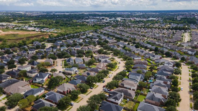 2803 Lakecrest Forest Drive, Katy, TX 77493