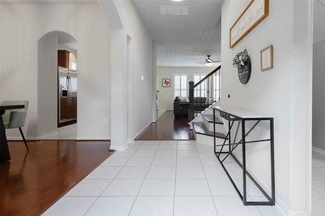2803 Lakecrest Forest Drive, Katy, TX 77493