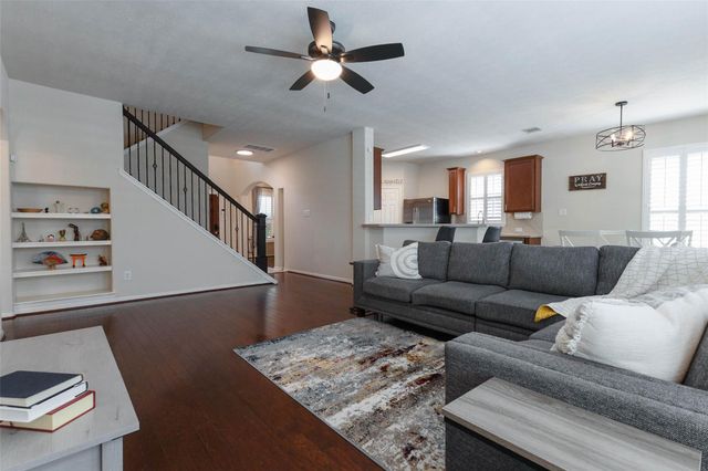 2803 Lakecrest Forest Drive, Katy, TX 77493
