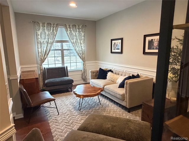 58143 Sunflower Circle S, Lyon Charter Township, MI 48165