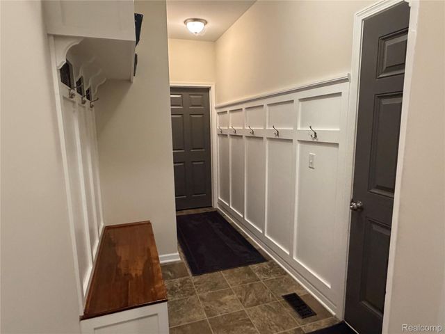 58143 Sunflower Circle S, Lyon Charter Township, MI 48165