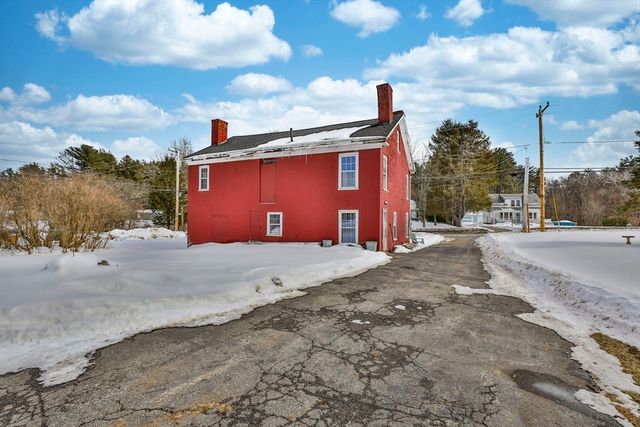 32 Main Street, Plaistow, NH 03865