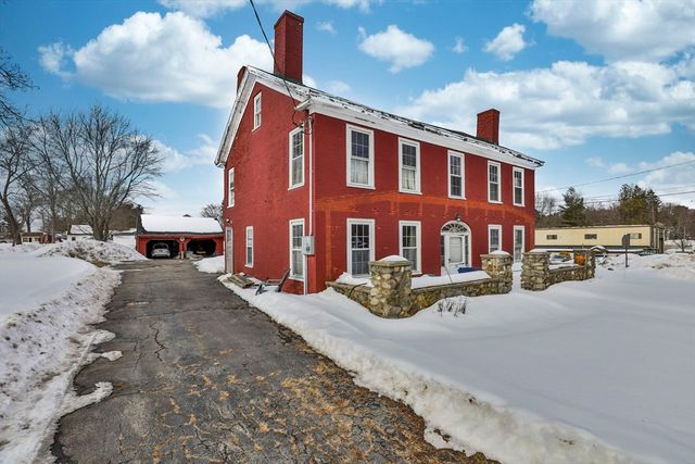 32 Main Street, Plaistow, NH 03865